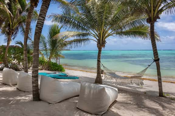 MantaRay Residence - Image 1